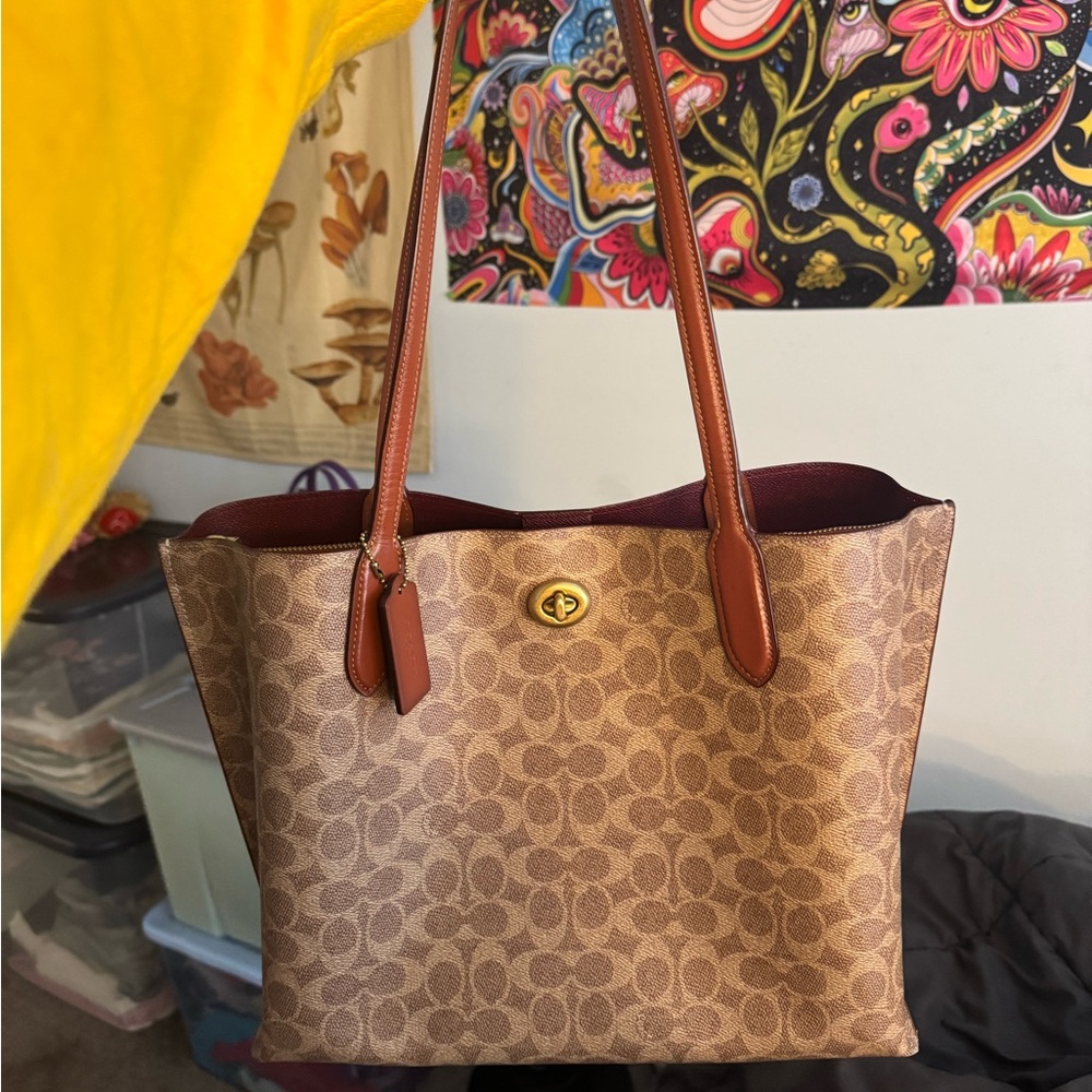 coach shoulder bag with matching wallet